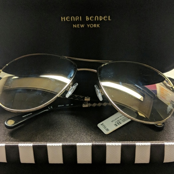 henri bendel Accessories - SOLD♥️NWT HENRI BENDEL sunglasses♥️♥️